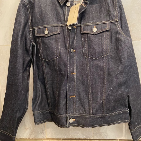 Burberry jacket - Picture 2 of 11